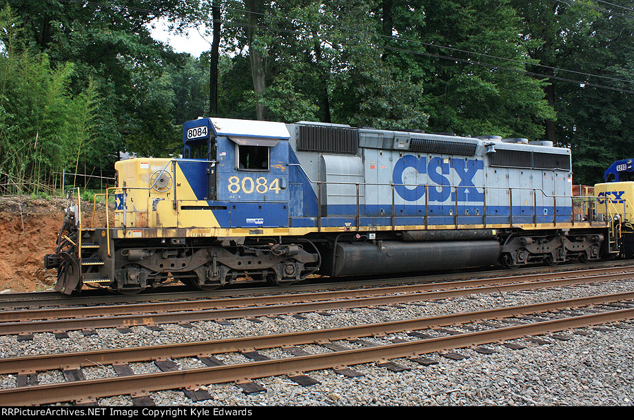 CSX SD40-2 #8084 on O033-14